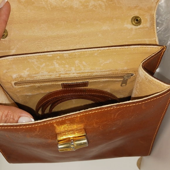 Rare 1970s Vintage FURLA structured kelly-like bag - Picture 5 of 13